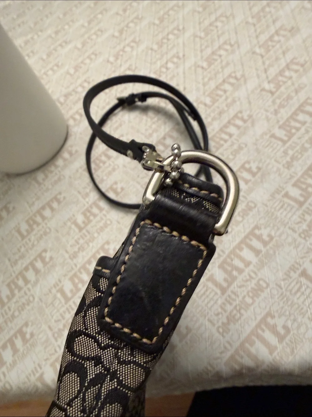 Coach signature Bag❤️
